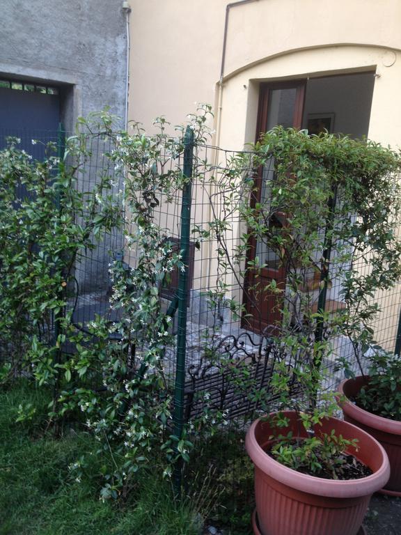 Casa La Viola Blu Panzió Cernobbio Kültér fotó