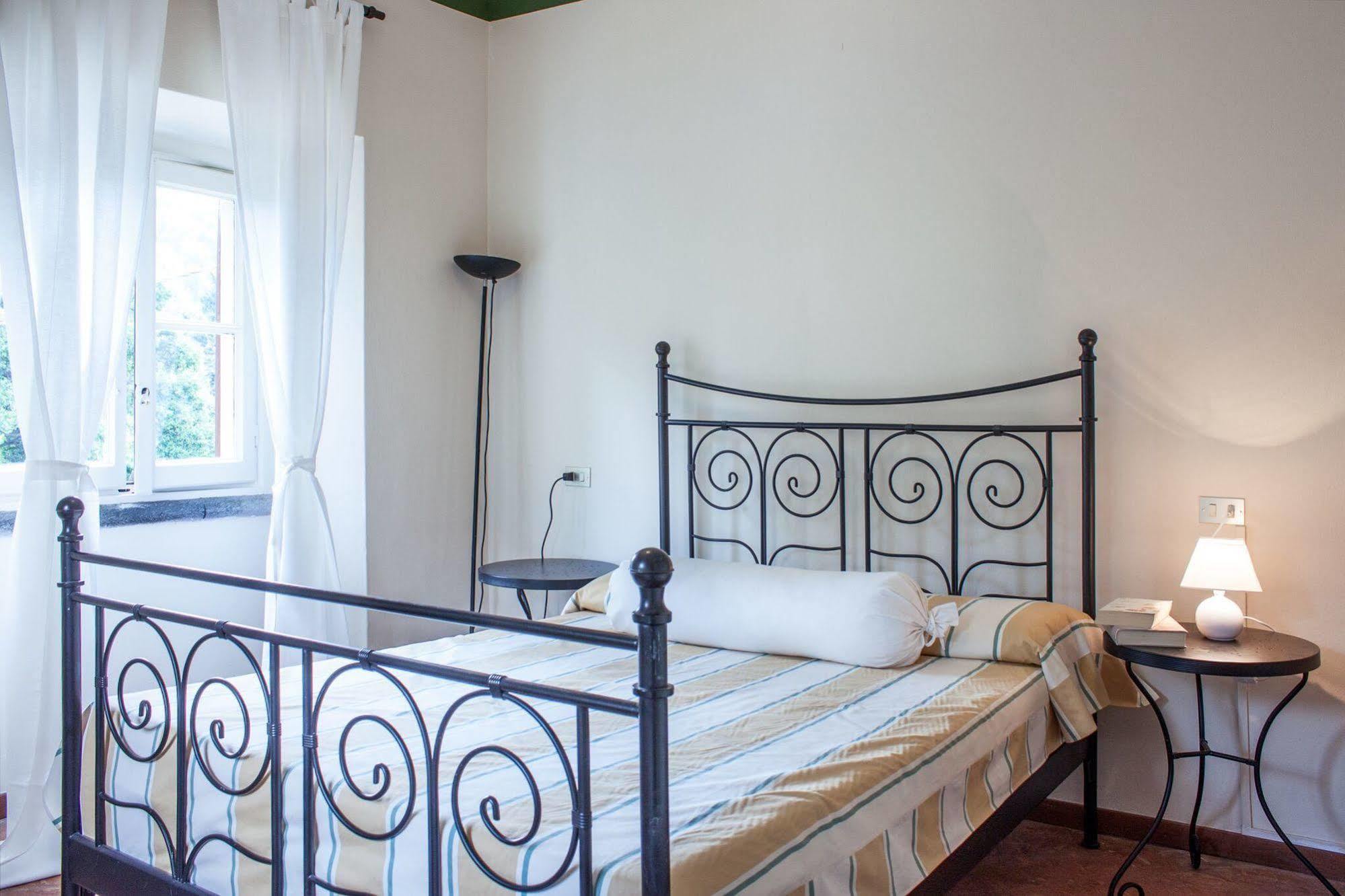 Casa La Viola Blu Panzió Cernobbio Kültér fotó